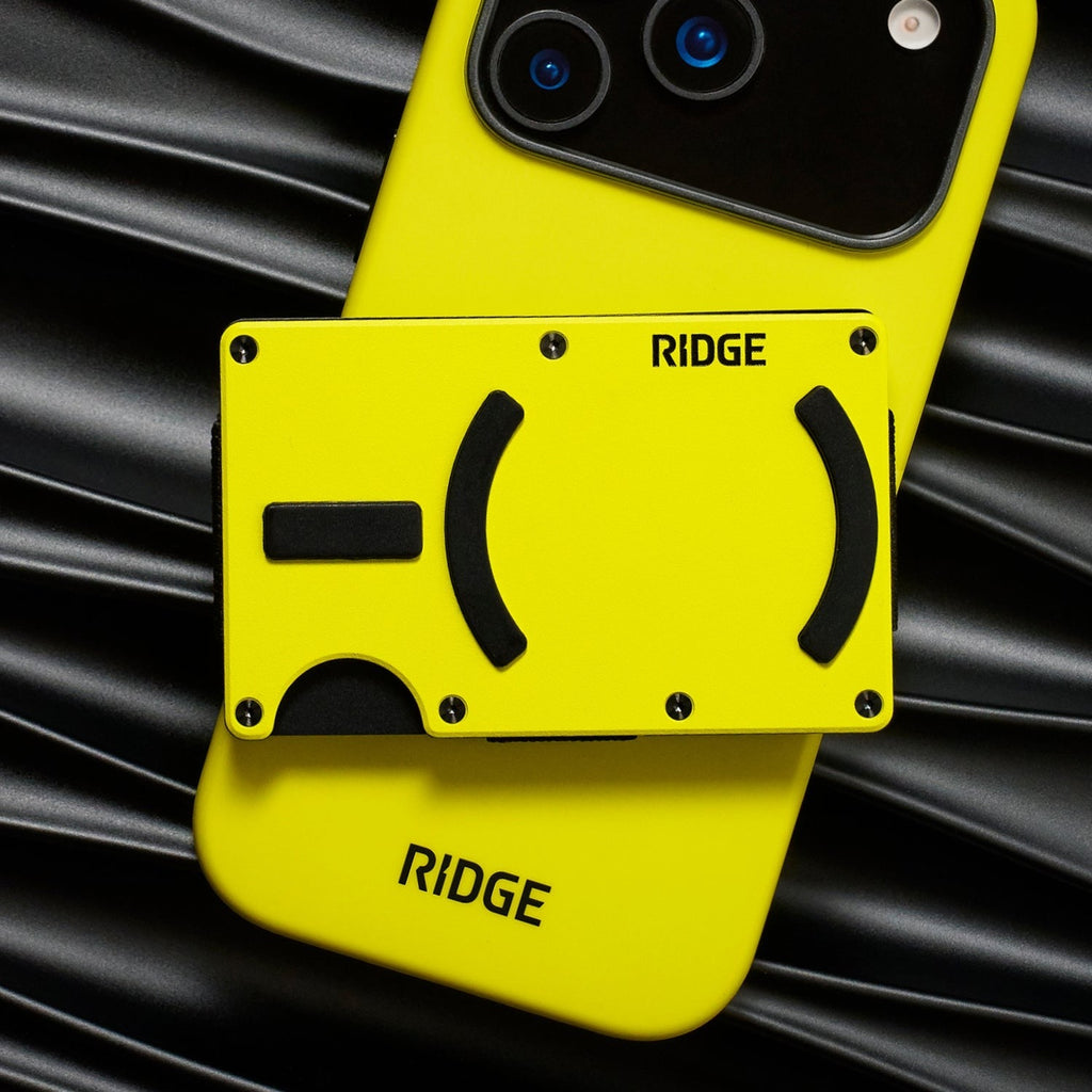 Ridge Wallet for MagSafe - Hyper Lime