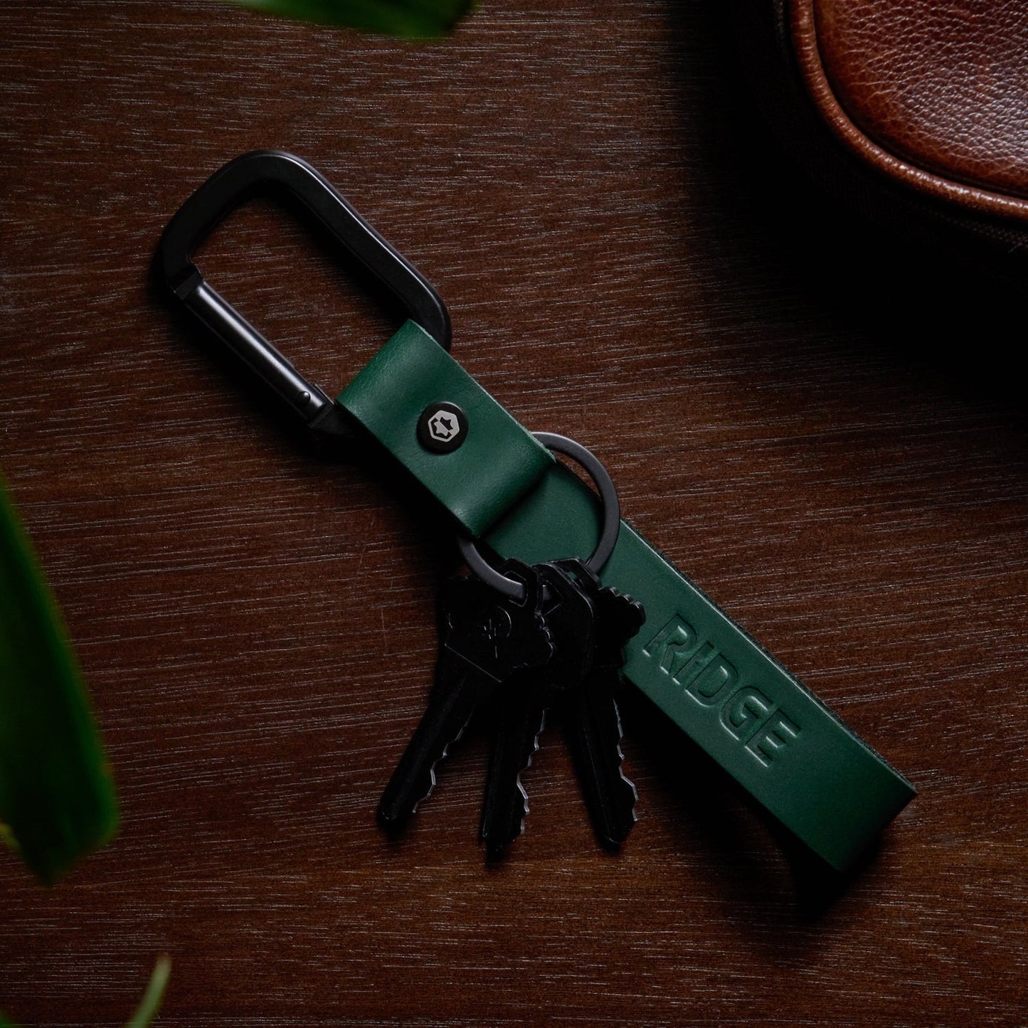 Ridge Keychain - Hunter Green Leather