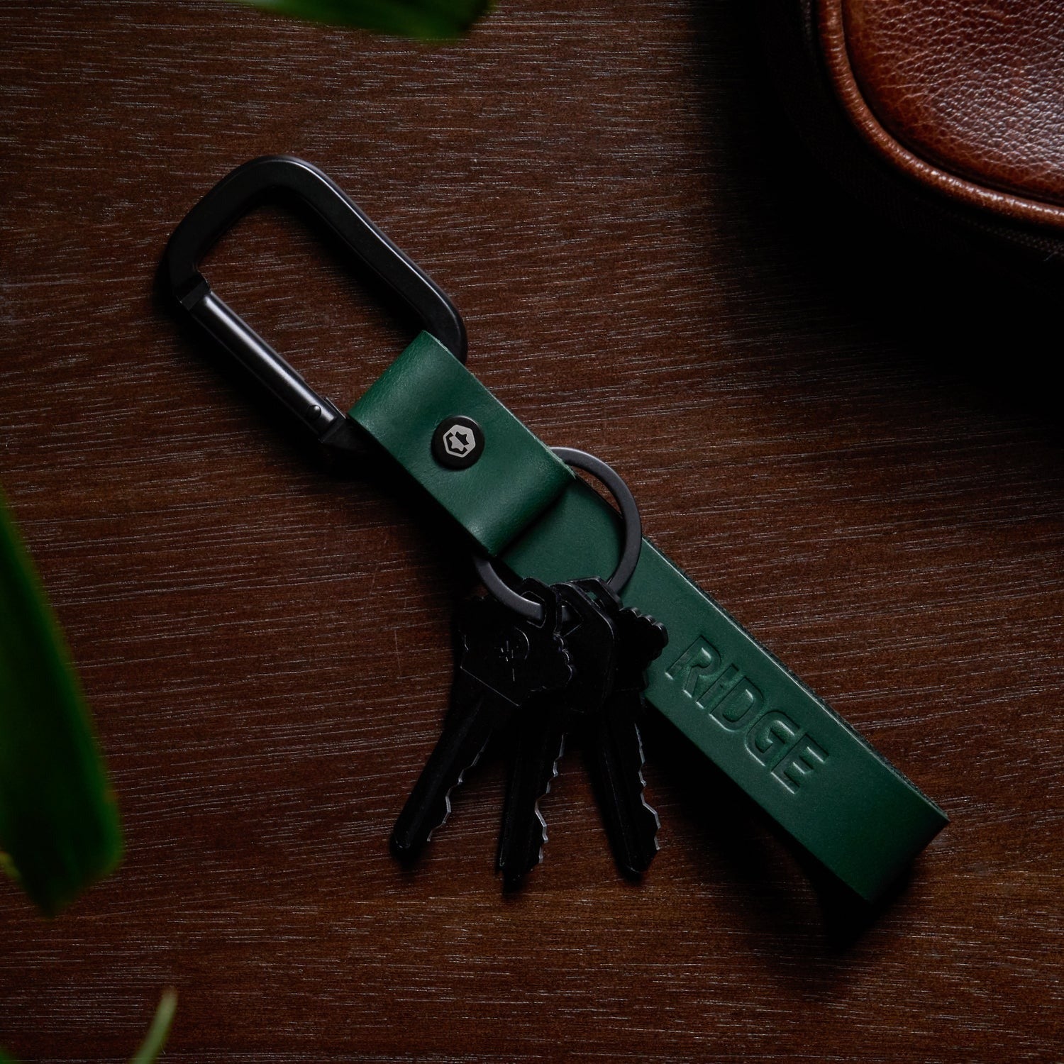 Ridge Keychain - Hunter Green Leather