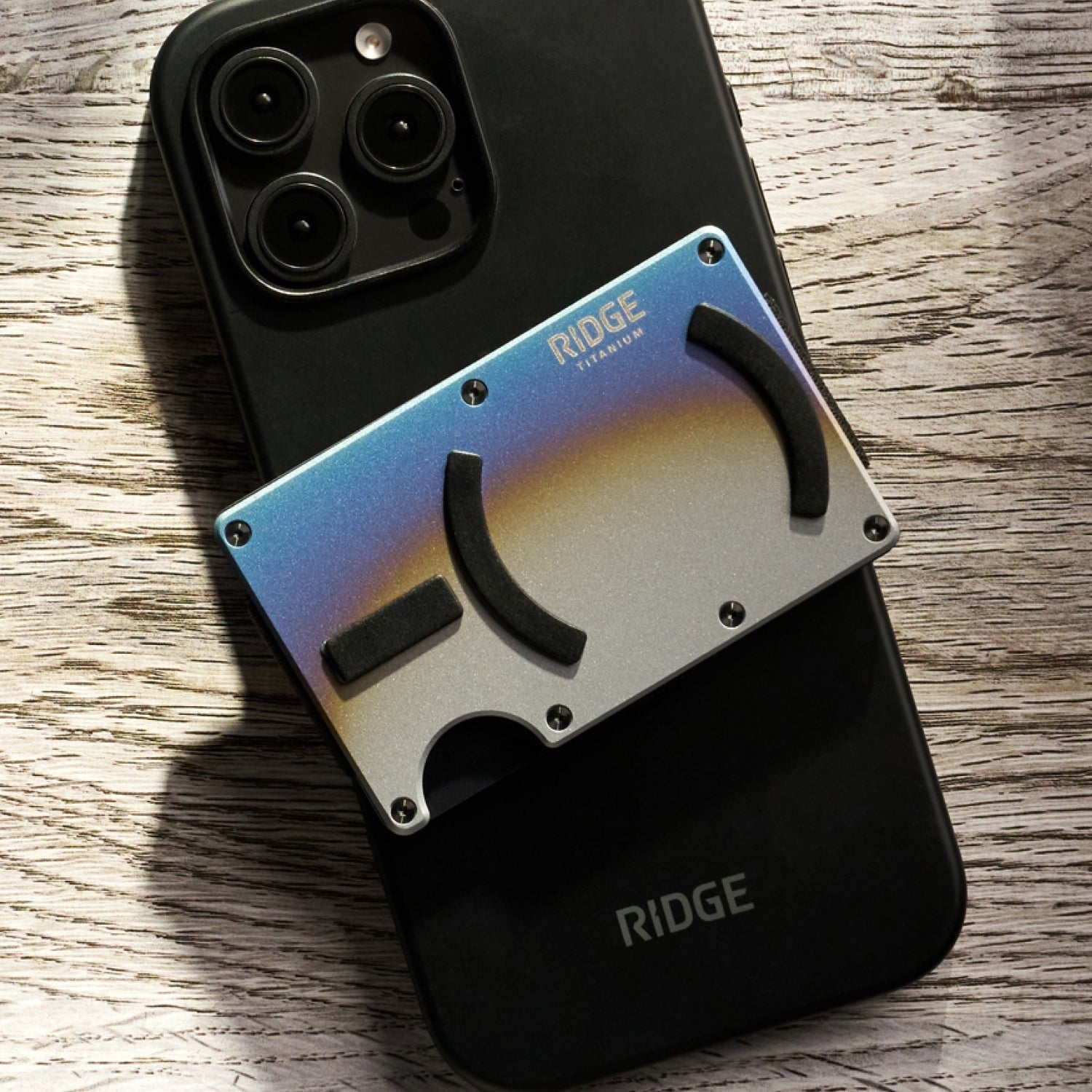 Ridge Wallet for MagSafe - Burnt Titanium