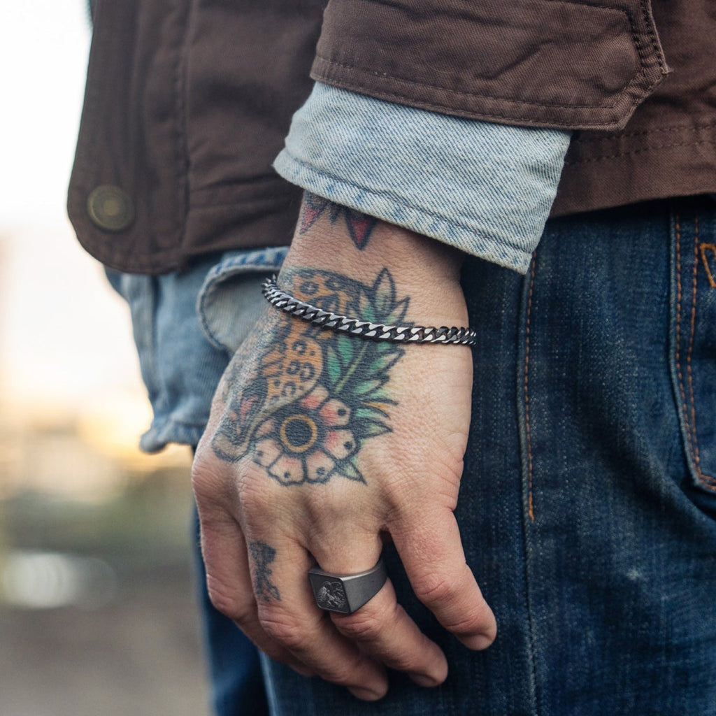 6mm Curb Bracelet - Titanium - Medium