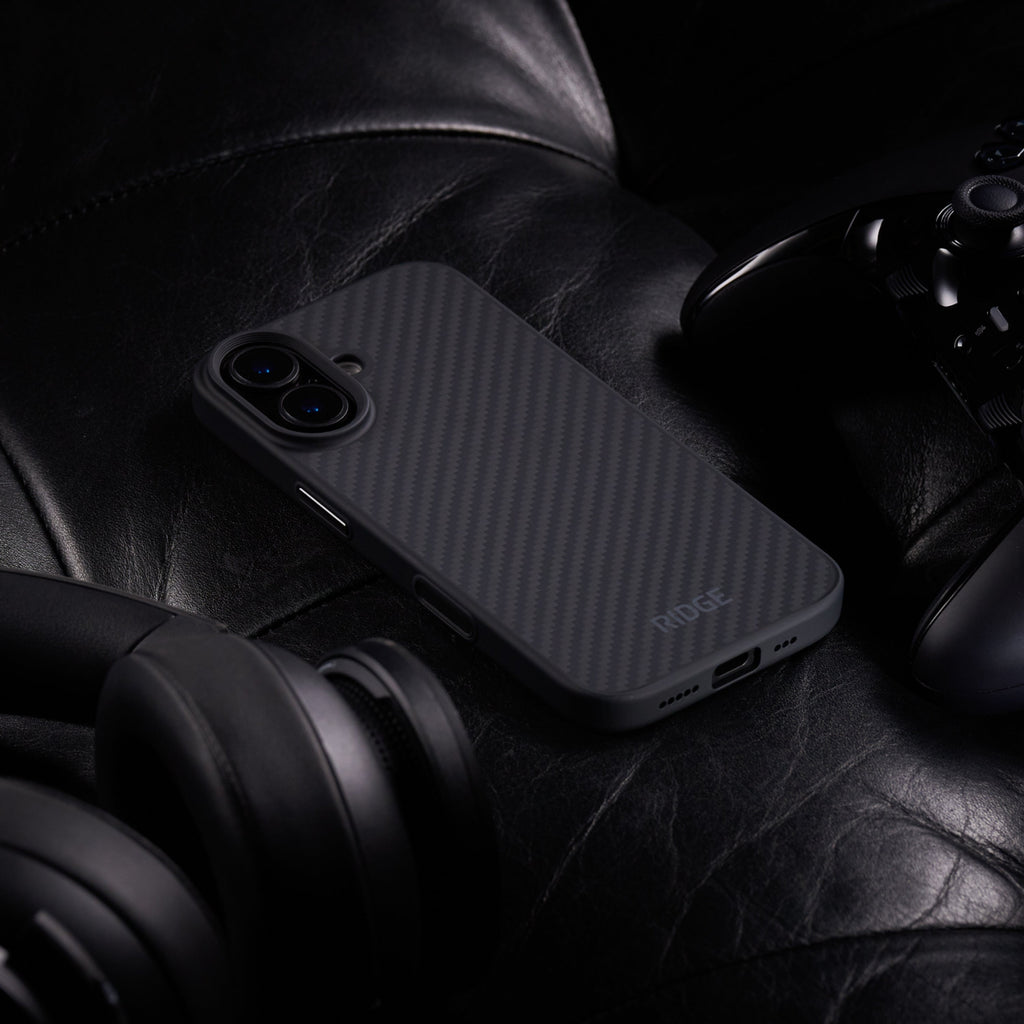 Ridge Phone Case - Carbon - iPhone 17