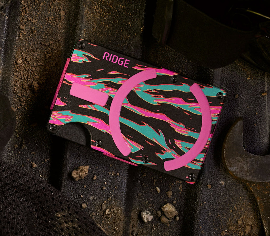 Ridge Wallet for MagSafe - Neon Tiger