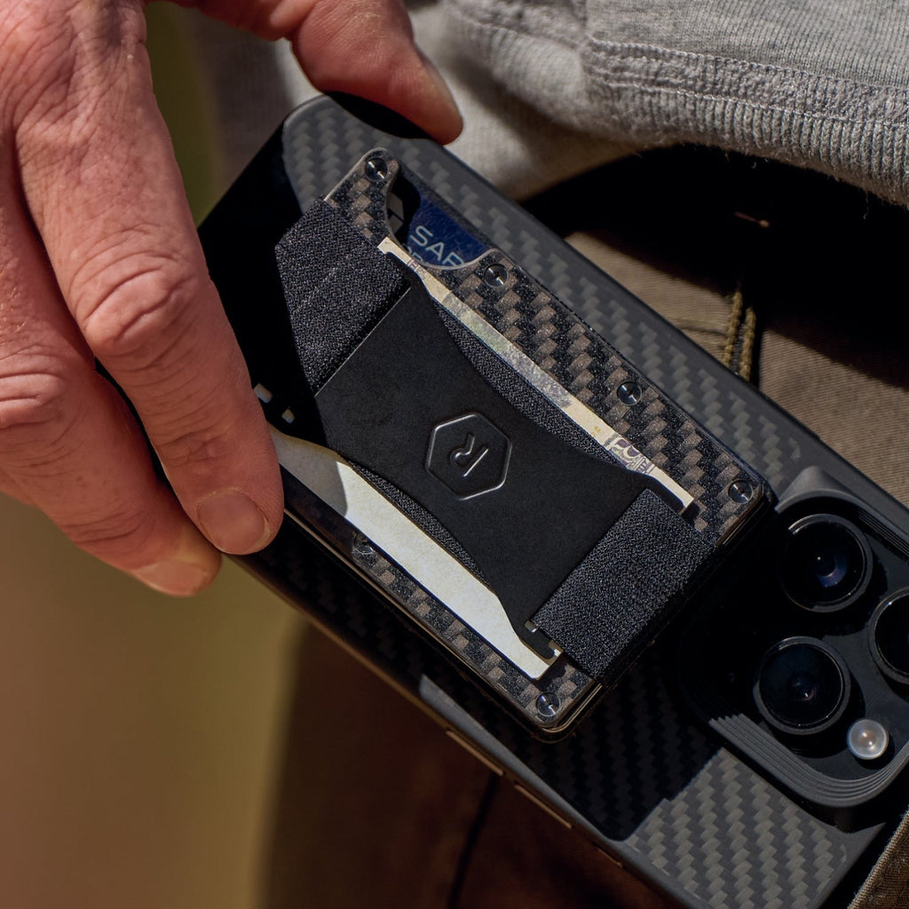 Ridge Wallet For MagSafe - Carbon Fiber 3k