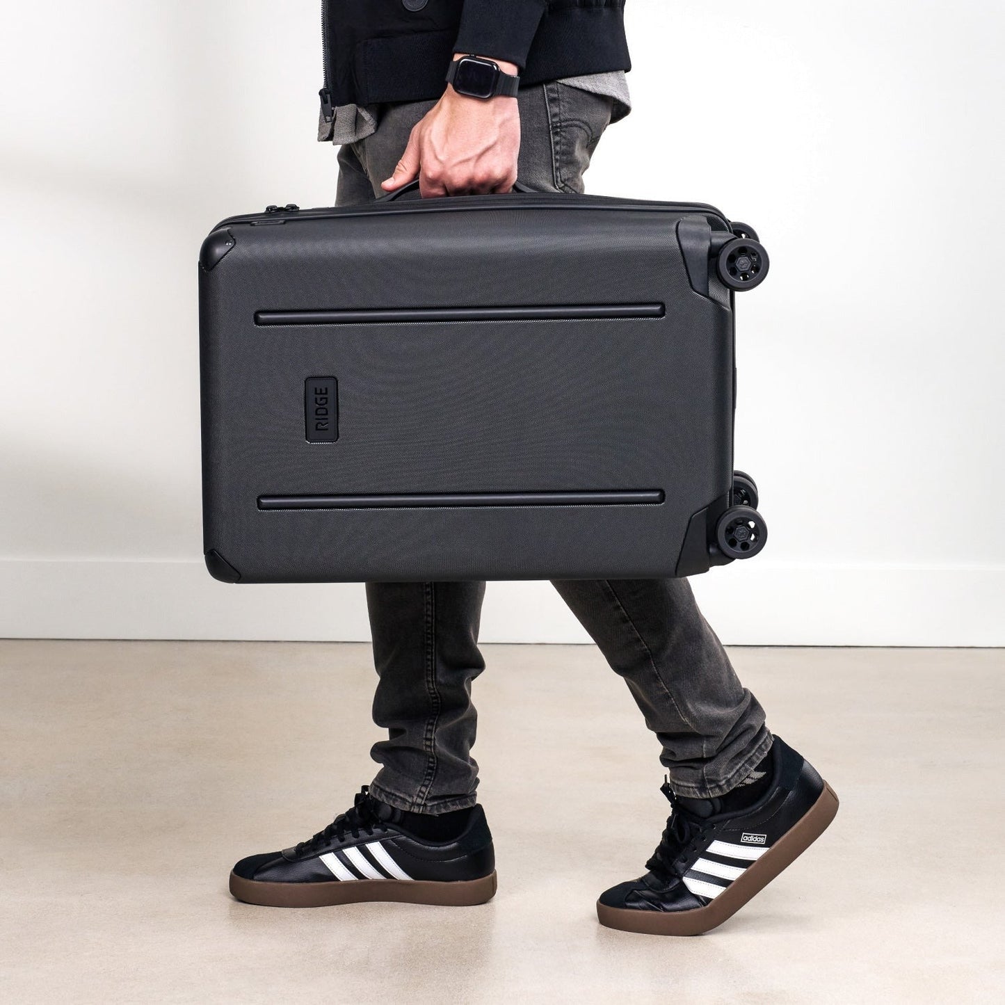 Ridge Carry-On Matte Black