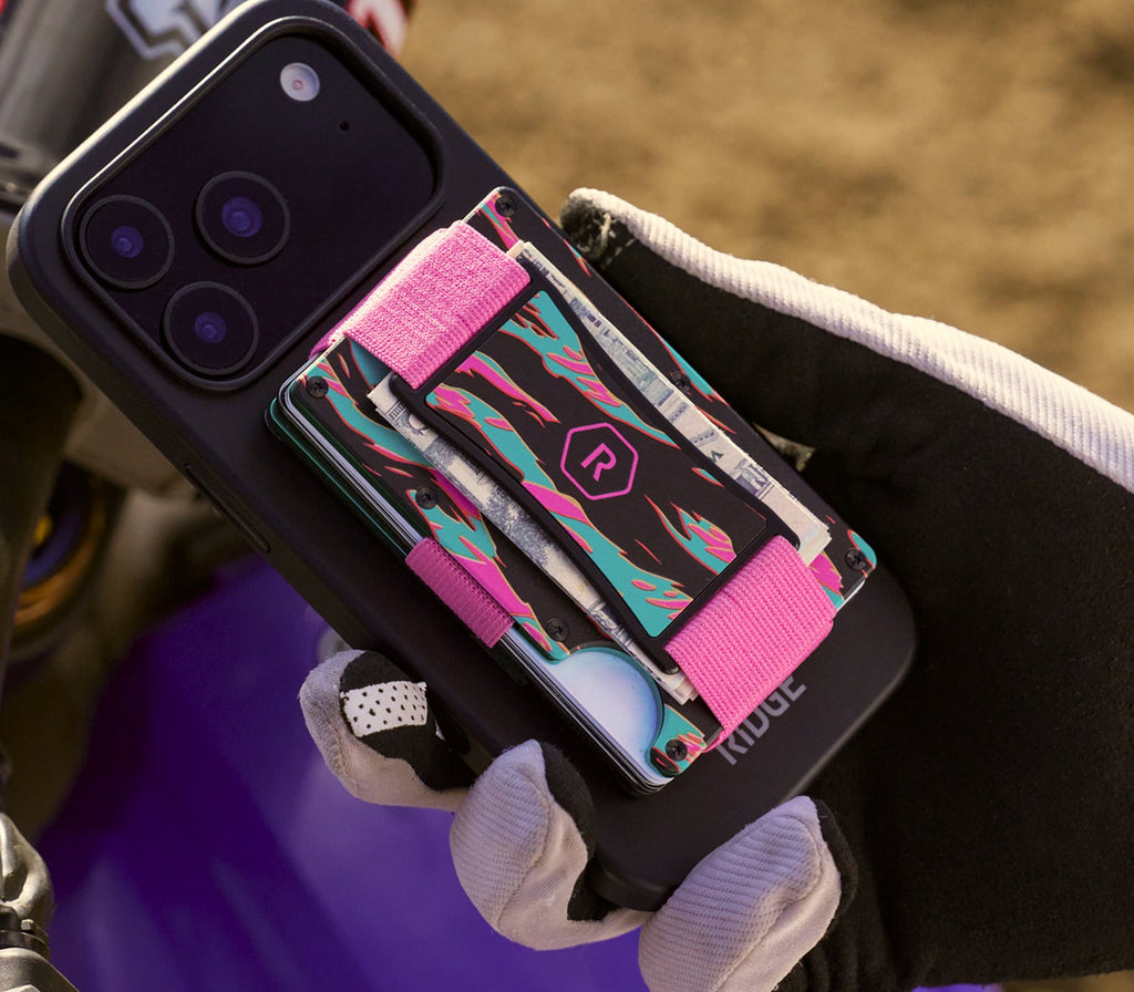Ridge Wallet for MagSafe - Neon Tiger
