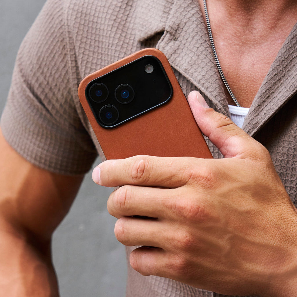Ridge Phone Case - Tobacco Brown - iPhone 17 Pro