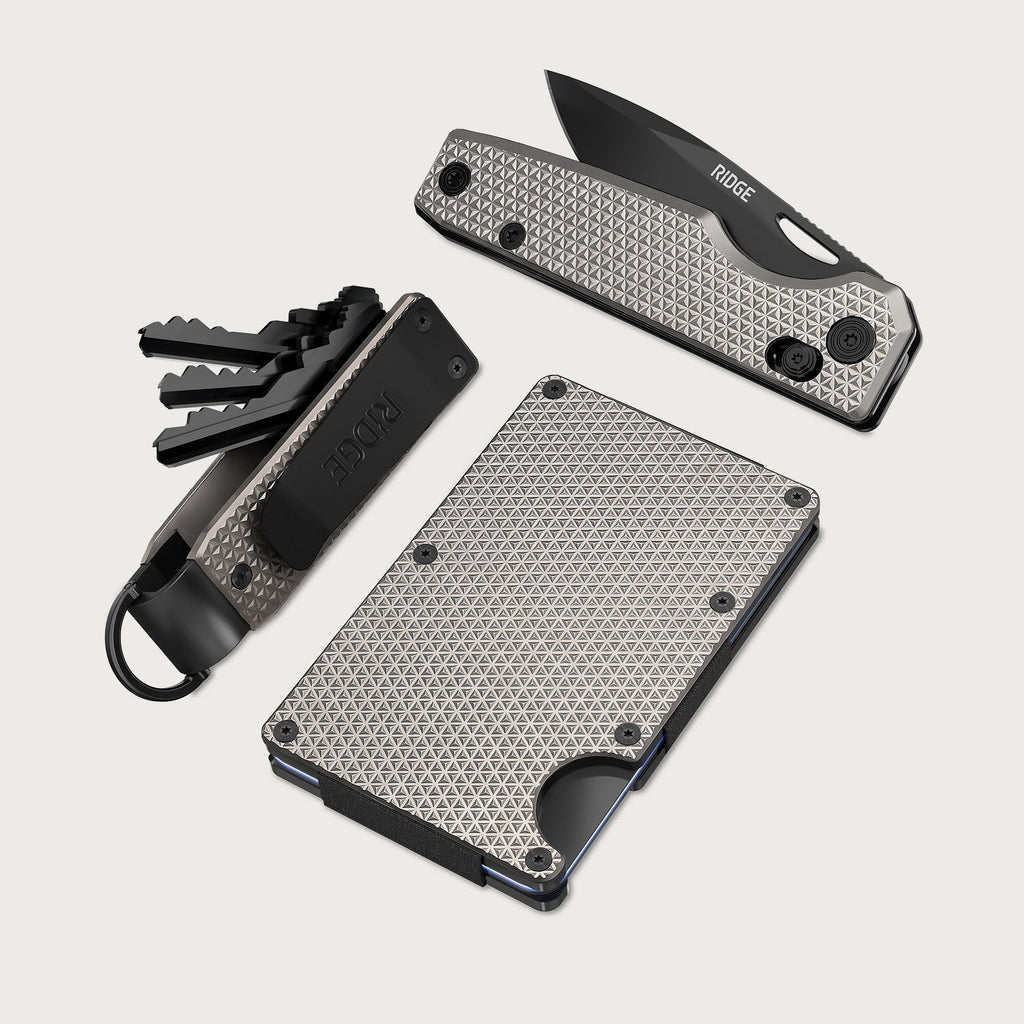 Daily Survival Set - Guilloché Titanium