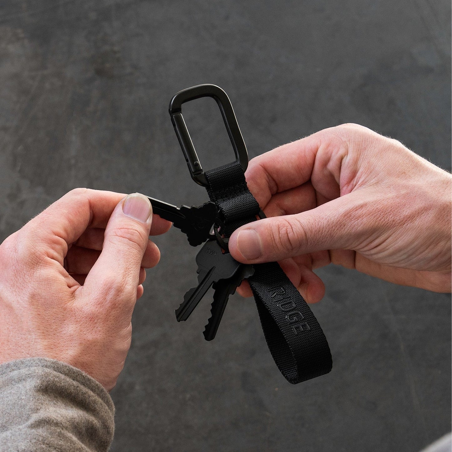 Ridge Keychain - Matte Black