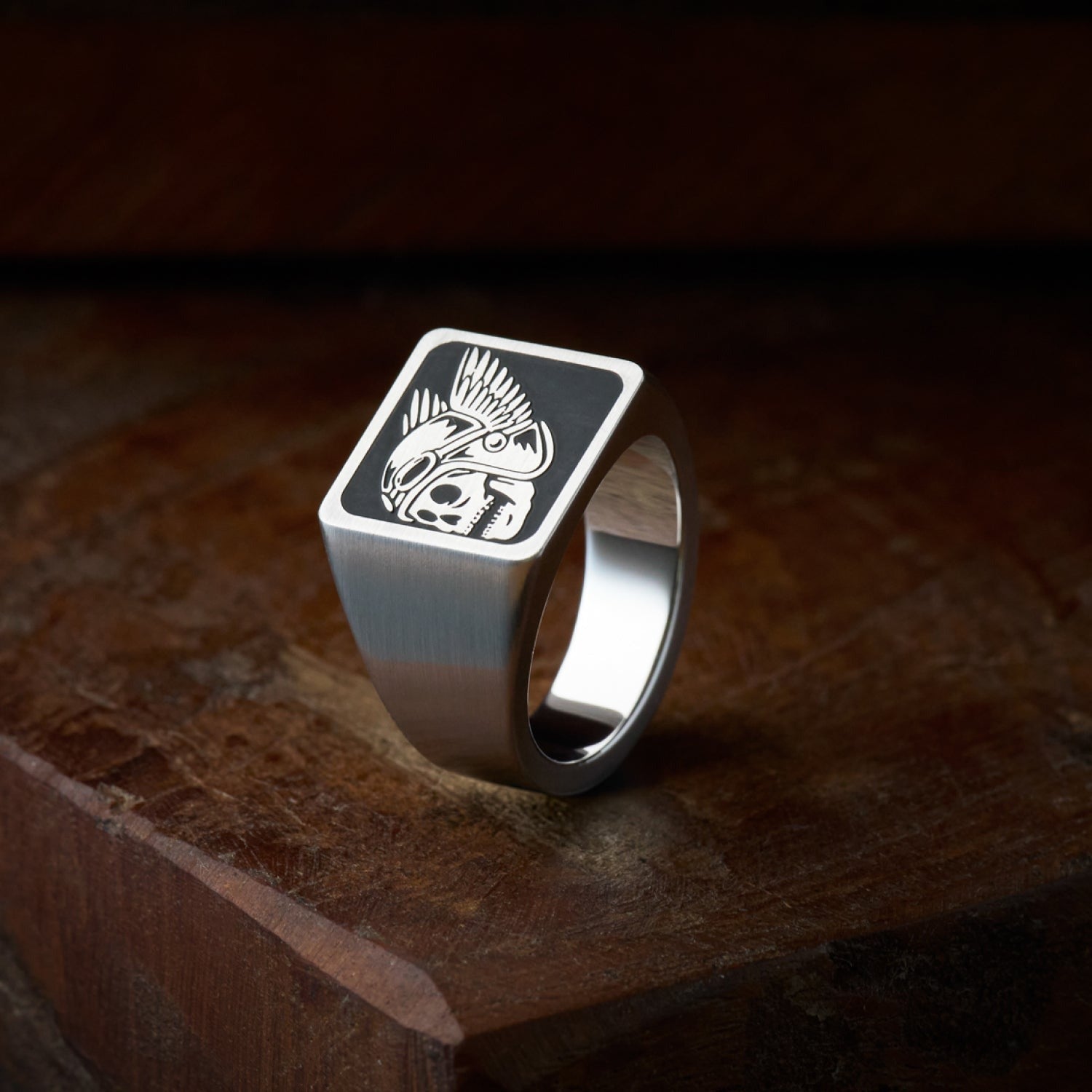 Godspeed Signet - Platinum
